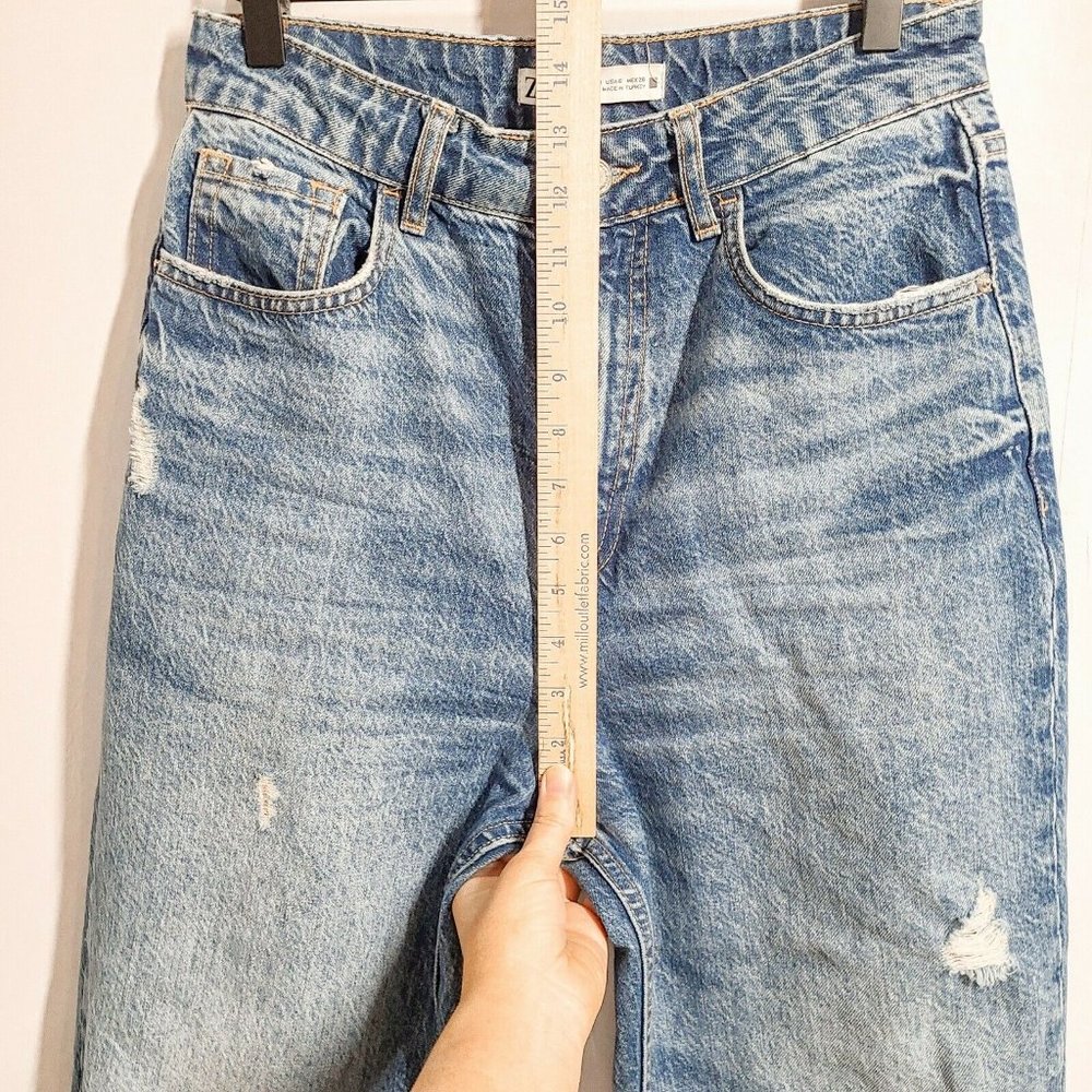 Zara Women's Jeans Size 6 Medium Wash High Rise Tapered Leg Distressed Holes Mom - Picture 5 of 7